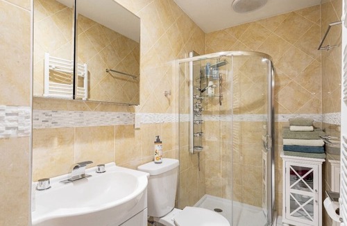 Monroe Villa | Villa Verde B&B, bsm, Greenwood Lake NY