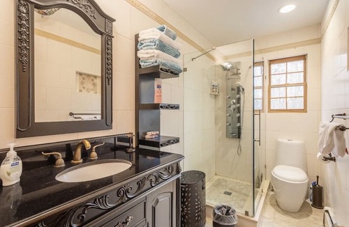 Monroe Apartment | Villa Verde B&B, Greenwood Lake NY, 1