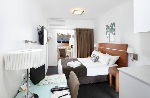 Woolloongabba Hotel | Hotel Chino