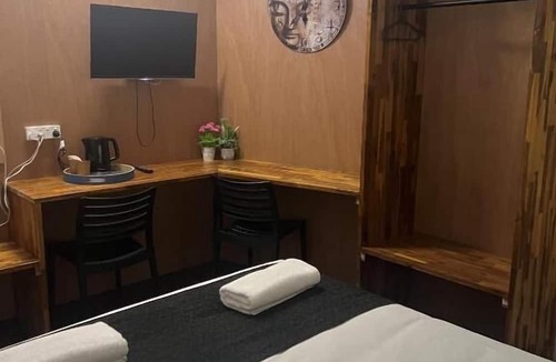 Gin Gin Hotel | Gin Gin Budget Accommodation