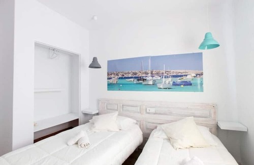 Ibiza City Centre Hostel | Hostal Ibiza