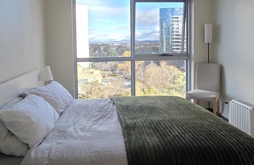 City West Apartment | Central Lakeview Apartments