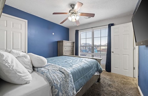 Olive Branch House | Cozy 4-bedroom house family and pet friendly home in Olive Branch with AC, WiFi