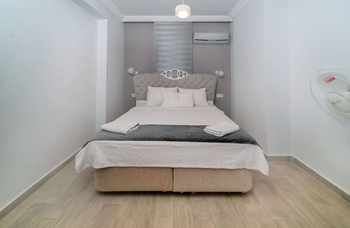Oludeniz Villa | Villa w Private Pool, Garden 10 min to Oludeniz