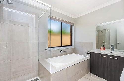 Jackass Flat House | A Home in Averys Ideal for a Group or a Family