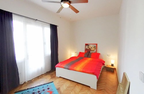 Karsiyaka Condo | Sea view and central
