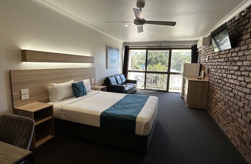 Slacks Creek Hotel | Logan City Motor Inn