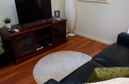 Hahndorf Cottage | Hahndorf Oak Tree Cottages