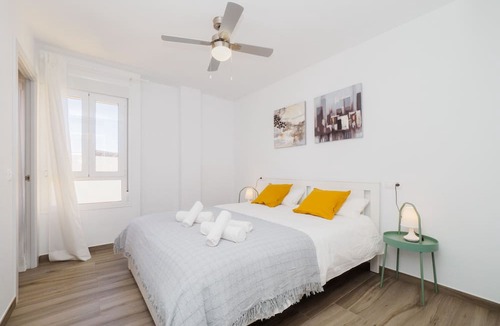 El Palo Apartment | Cubo's Miraflores del Palo Urban/free wifi/parking included