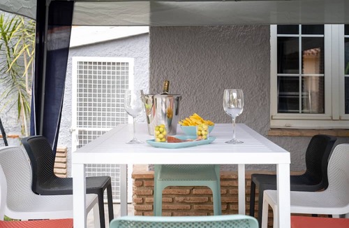 La Cala del Moral Apartment | Apartment Los Olivos with Shared Heated Pool