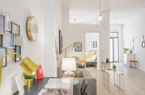 El Molinillo Apartment | Cubo's Malaga Center El Molinillo/free wifi/city center/Air conditioning