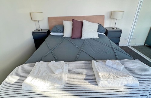 Phillip Apartment | Spacious & High in the Sky - 1bd 1bth Apt