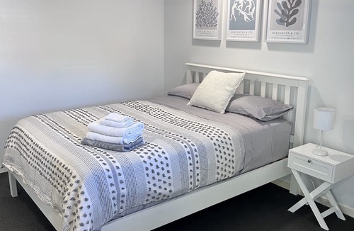 Manly Apartment | Great size close to the action