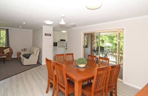Toogoom House | Kingfisher by the Sea