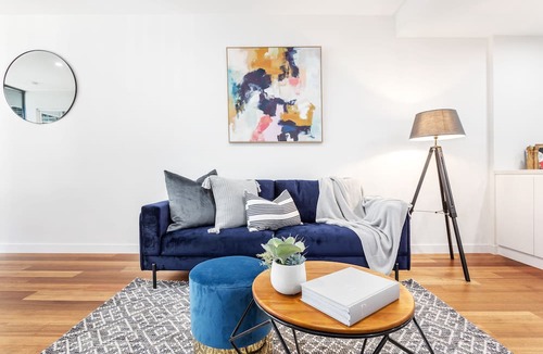 Braddon Apartment | Founders Lane Apartments by Urban Rest