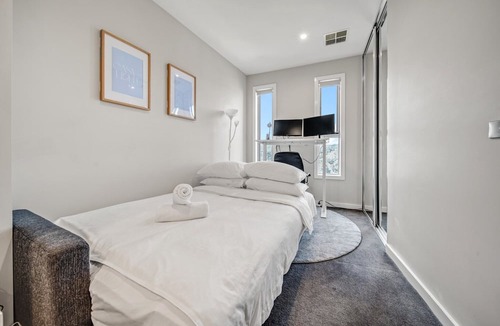 Curtin Apartment | Tranquil Apartment in Green, Well Connected Suburb