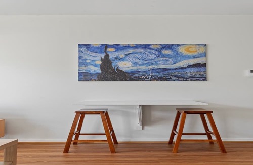 North Melbourne Apartment | Stylish North Melbourne Stay