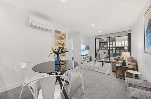 Phillip Apartment | Phillip 2-Bed: Chic Interiors, Amazing Amenities