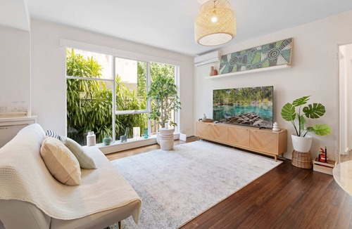 Prahran Apartment | Contemporary 1-Bed Unit Near Chapel St