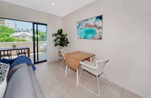Cairns North Apartment | Coastal 2-Bed with Parking & Pool by the Ocean