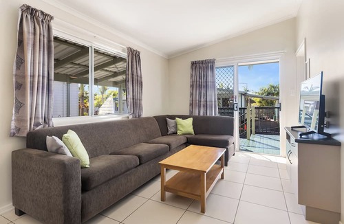 Rochedale Cabin | Brisbane Gateway Resort