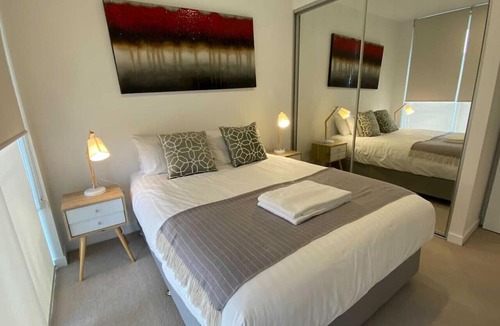 Phillip Apartment | 2BR Light-Filled and Cosy Apartment