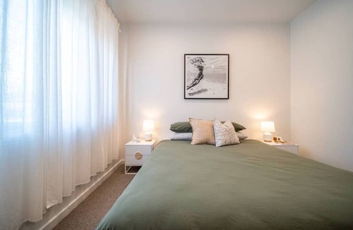 Adelaide Central Business District Apartment | SYLO Luxury Apartments - Penthouse with City Views