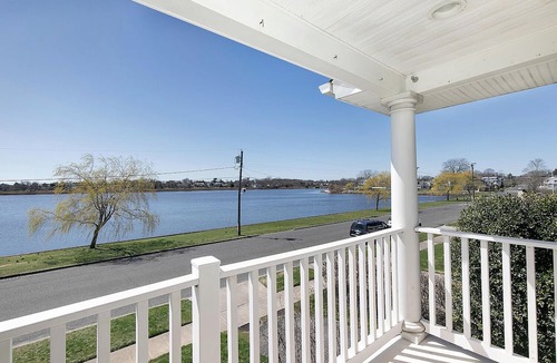 Spring Lake House | Water Views Spacious 5-bedroom house in charming Spring Lake.