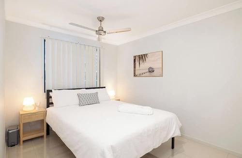 Rocklea Apartment | Smart Suites Self Check-in Apartments - 21 Darnley