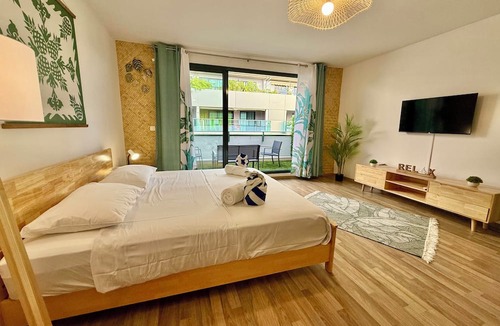 Papeete Apartment | Studio Tehetu City - heart of Papeete - WiFi/A/C/park - 3 people