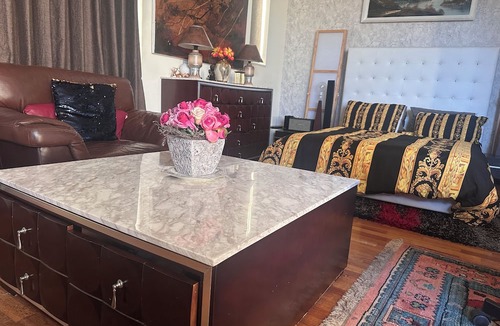 Maroubra Apartment | Sydney Penthouse 1King Bed Queen Bed Extra Queen available Service Guarantee
