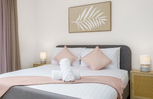 Campbell Apartment | Modern Stay in Campbell Near Canberra Centre