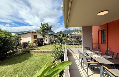 Papeete Condo | Vaiana City Quiet in Central Papeete 2BRD Parking Fiber Wi-Fi A/C
