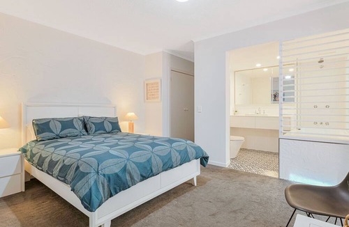 Bilinga Apartment | Kauai 2 - Beachside Bilinga - Min. 3 Night Stays