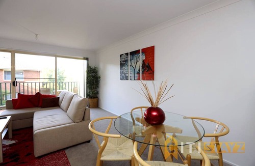 Phillip Apartment | Heal In Phillip - 1bd 1bth Oasis