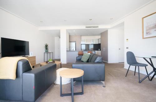 City East Apartment | City Pool Stay by Glebe Park and Canberra Centre - Hosted by Canstay