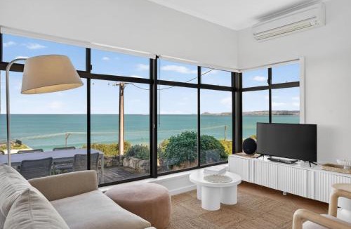 Port Elliot House | LOWTIDE 13A Battunga Avenue Port Elliot Linen Included