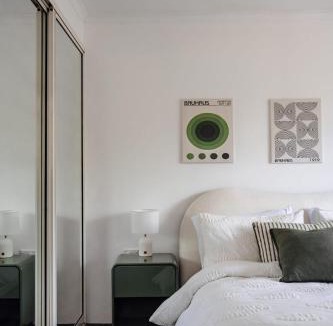 Manuka Apartment | Modern Neutral Haven with Premium Amenities