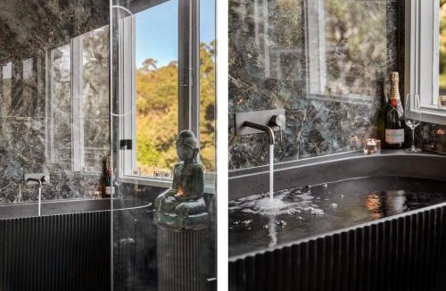 Daylesford House | Boatshed Villas by Istana - Yellow Door