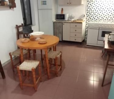 Cardena House | Casa de los Abuelos