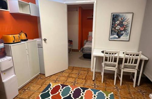 Curtin House | Curtin Sleep Go - Private room with toilet only