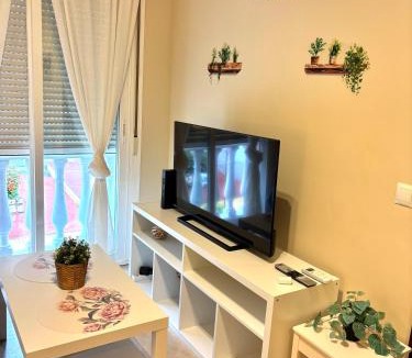Playas del Palo Apartment | Apartamento en primera línea de playa El Palo