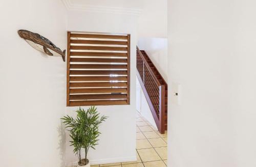 Coral Cove House | Ocean Fairways Getaway - Beachfront Townhouse