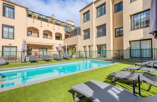 Castelldefels Apartment | Castell Beach Aparthotel