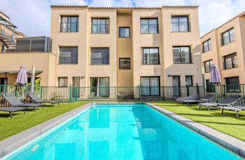 Castelldefels Apartment | Castell Beach Aparthotel