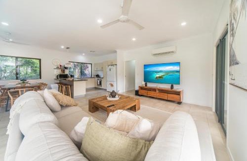 Jubilee Pocket House | Curlew Cove