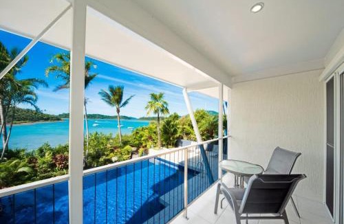 Shute Harbour Apartment | Baybliss Escape #3 - Adults Only