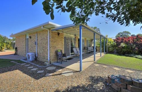 Woodgate Villa | 1/19-21 Pepperina Court