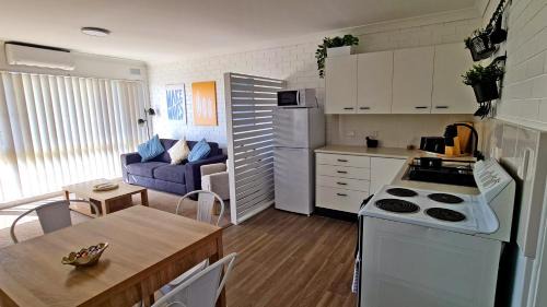 Sawtell Apartment | 85 on First - Sawtell Apartments