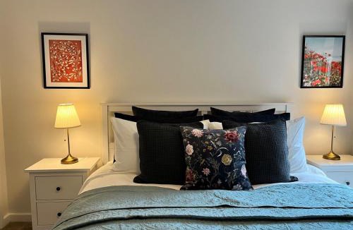 Hazelwood Park Villa | Peaceful cottage Burnside area